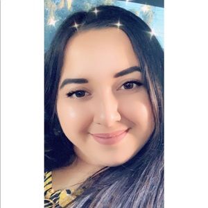 Meet your Posher, Jacqueline